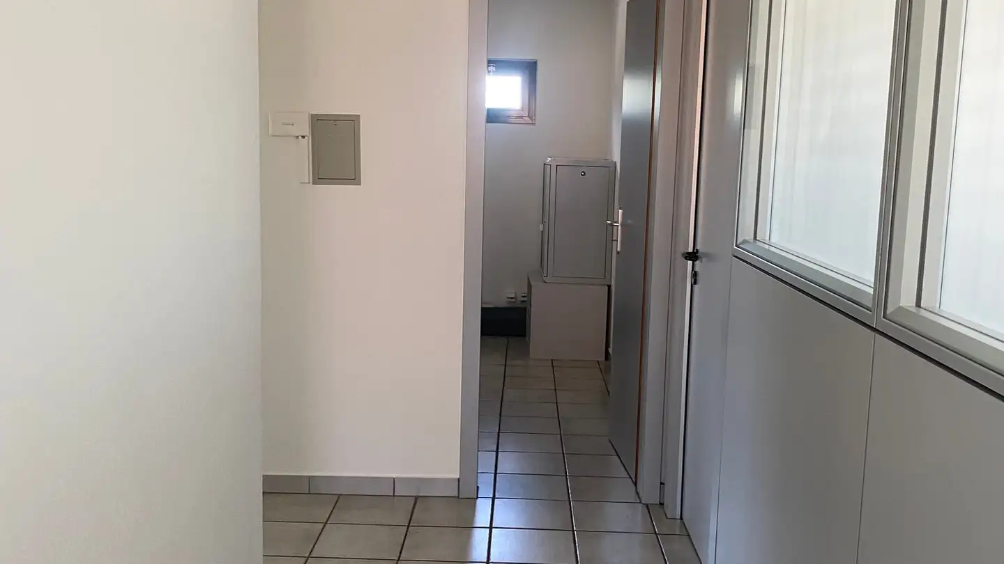 Office space for rent - Via Sottobisio 30, 6828 Balerna - Photo 4