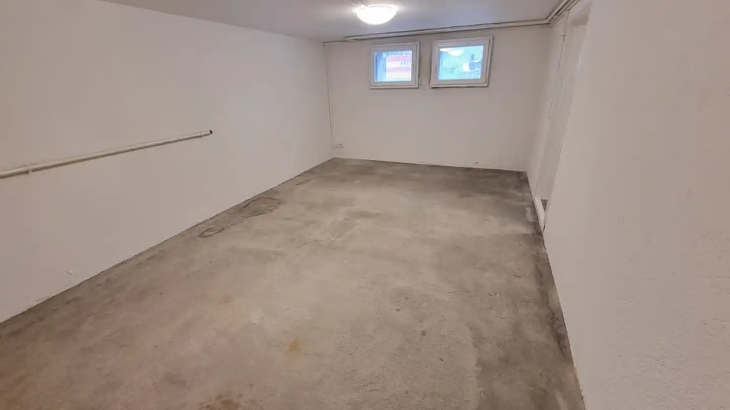 Gewerbe mieten - Rue Des Jardins / Gartenstrasse 20, 2503 Biel/Bienne - Foto 2