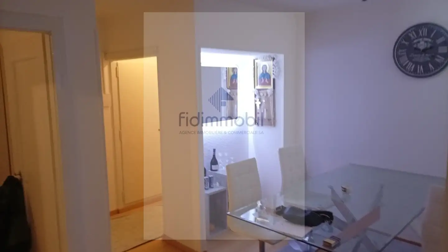 Appartement à louer - Avenue Des Forges, 2300 La Chaux-de-Fonds - Photo 3