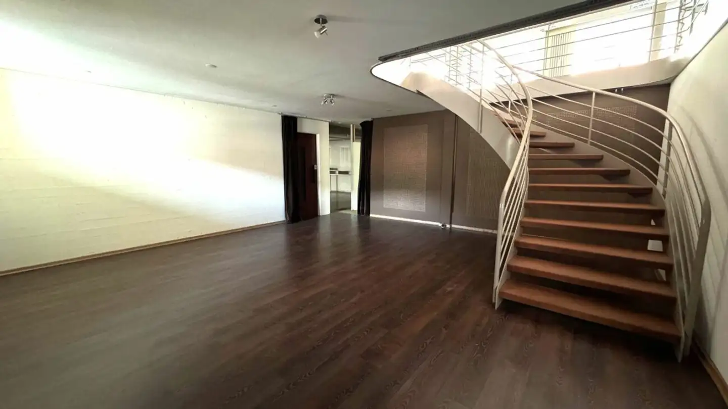 Geschäft mieten - Rue Francillon 22, 2610 St-Imier - Foto 3