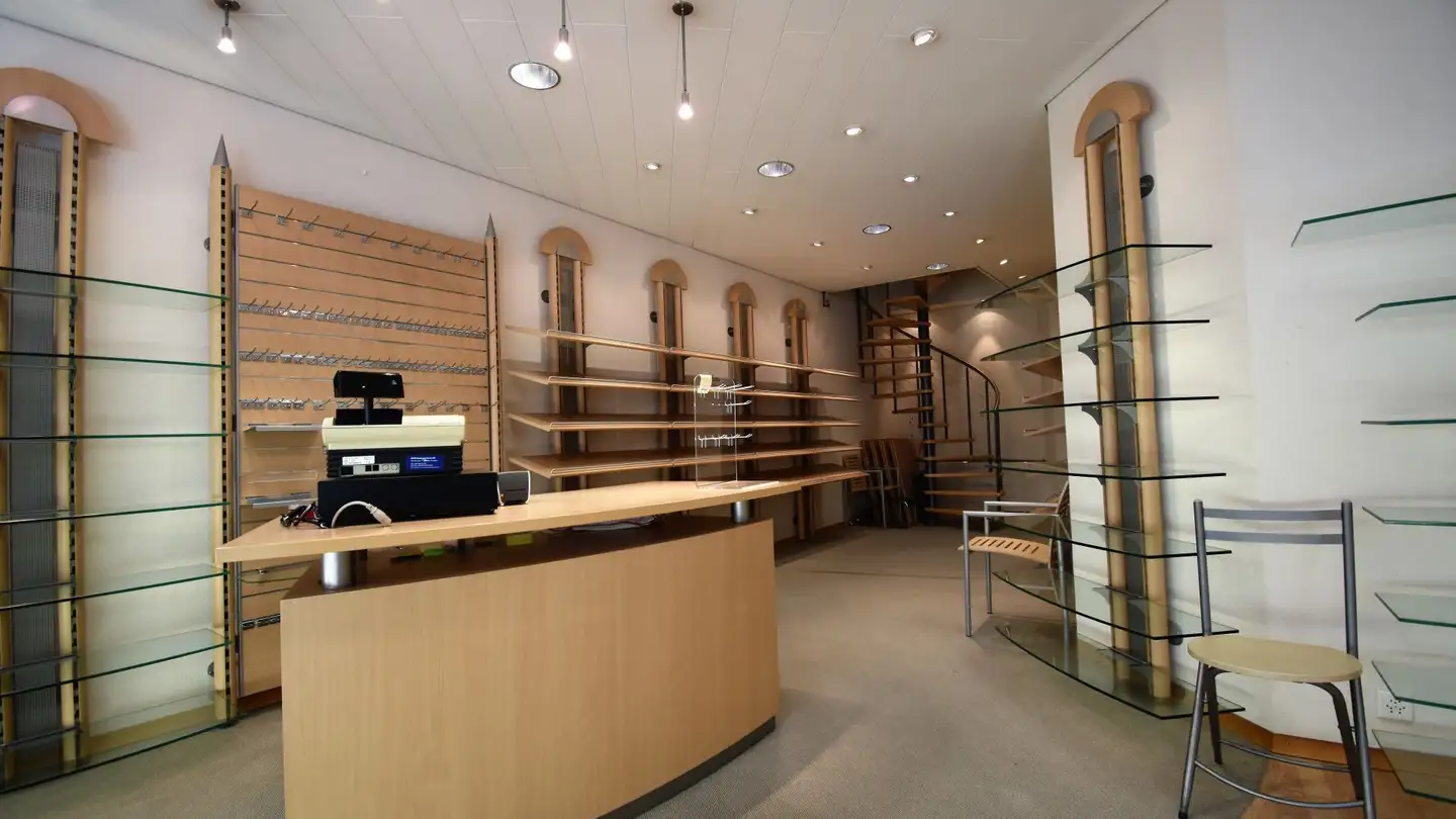 Edificio ad uso misto in vendita - Bankstrasse 40, 8750 Glarus - Photo 3