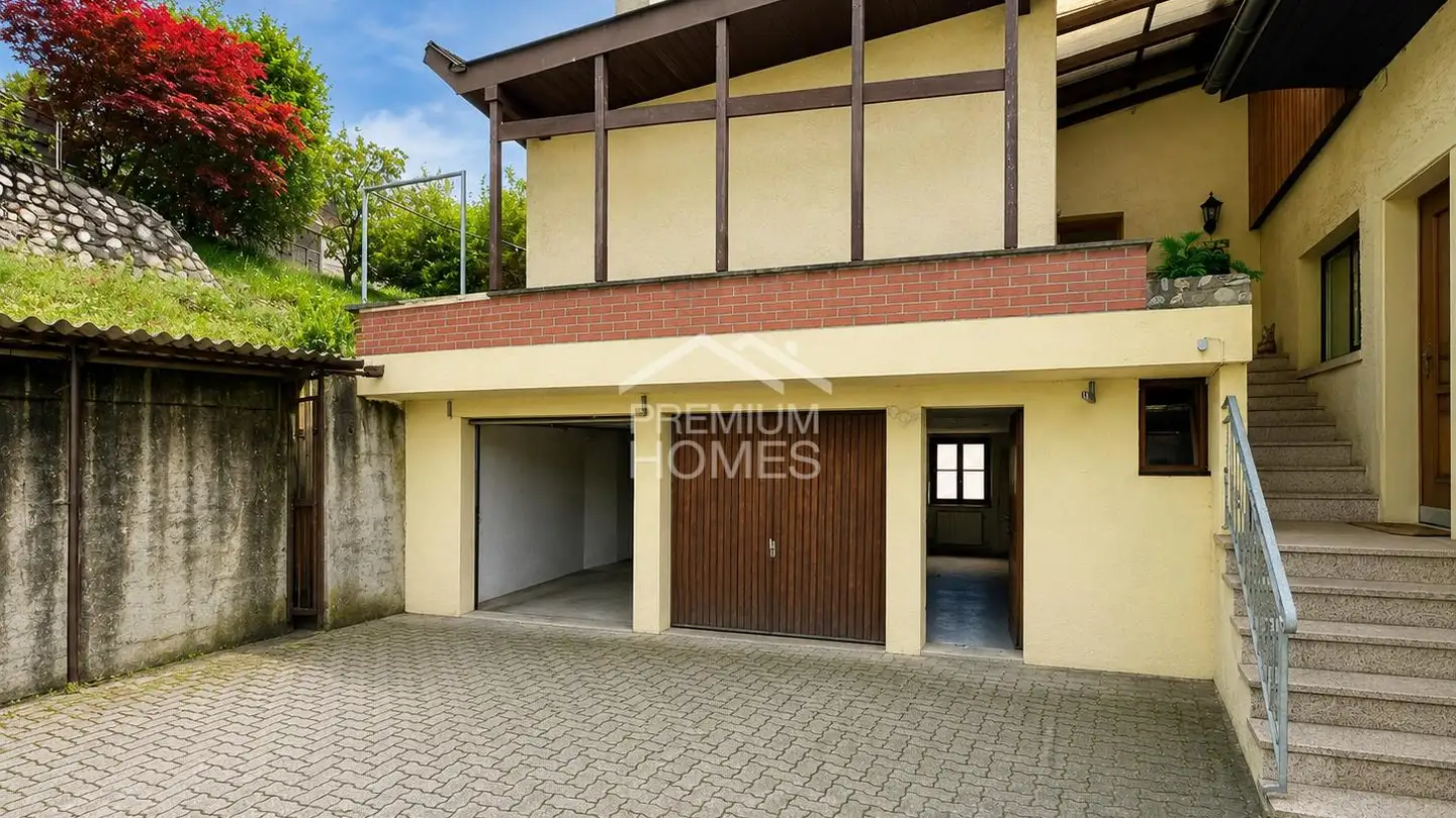 Residential building for sale - 5042 Hirschthal