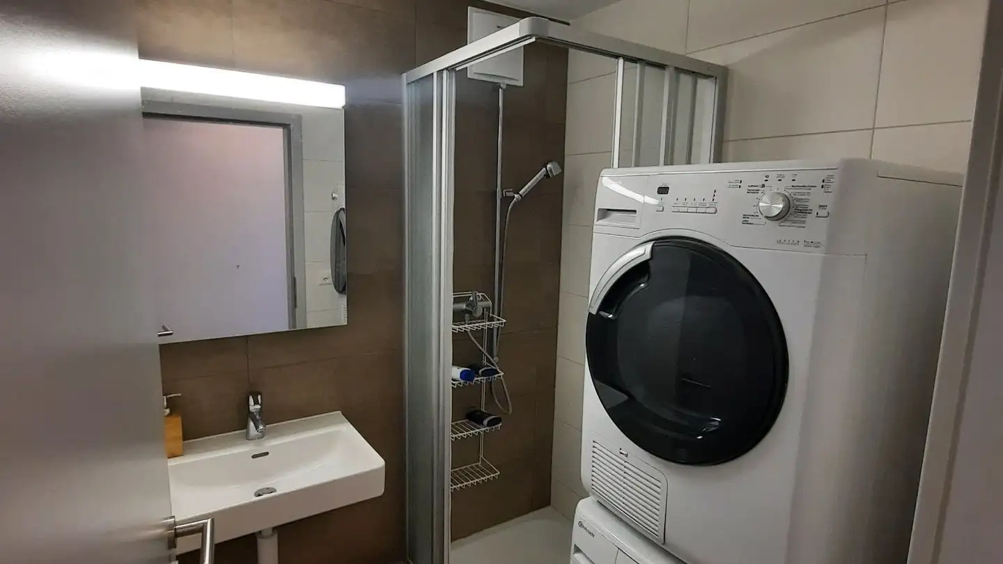 Chambre à louer - Jasminweg, 3930 Visp - Photo 4