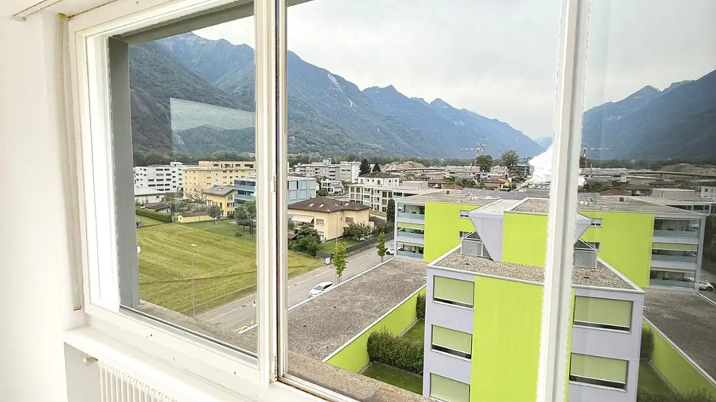 Dachgeschosswohnung kaufen - 6532 Castione - Foto 4