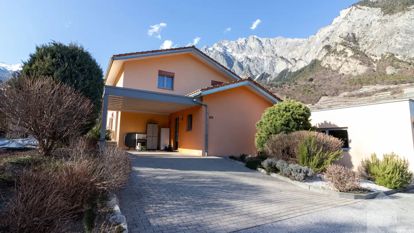 Villa in vendita - 1955 Chamoson