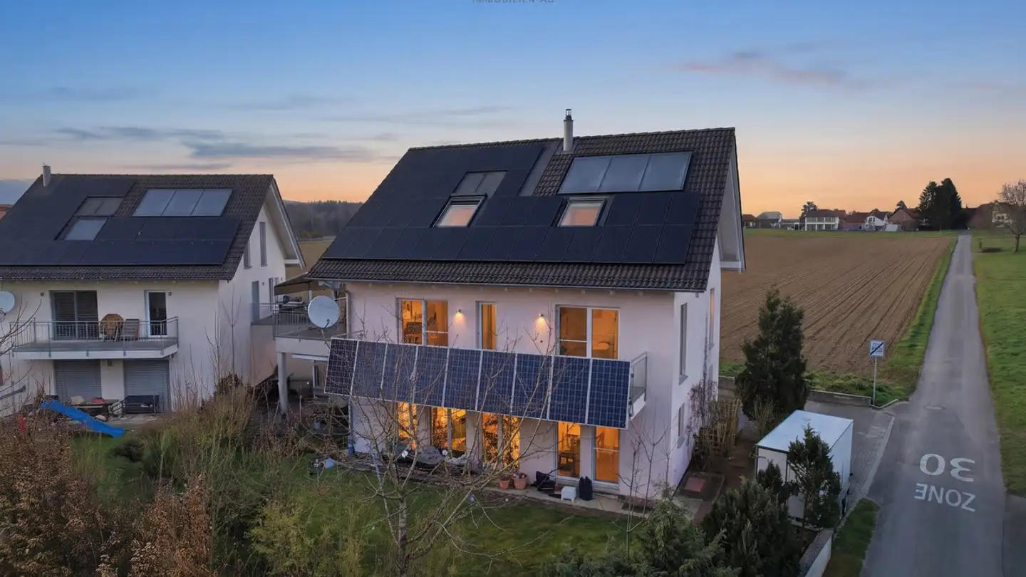 Einfamilienhaus kaufen - Längjuchweg 1, 2577 Siselen BE