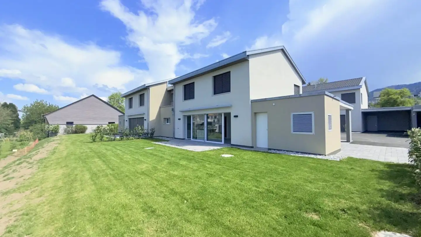 Row house for sale - 1695 Rueyres-St-Laurent
