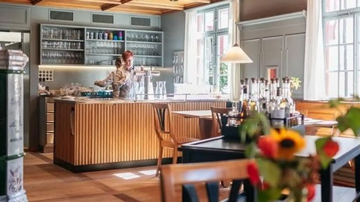 Restaurant for rent - Steigstrasse 4, 8477 Oberstammheim - Photo 2