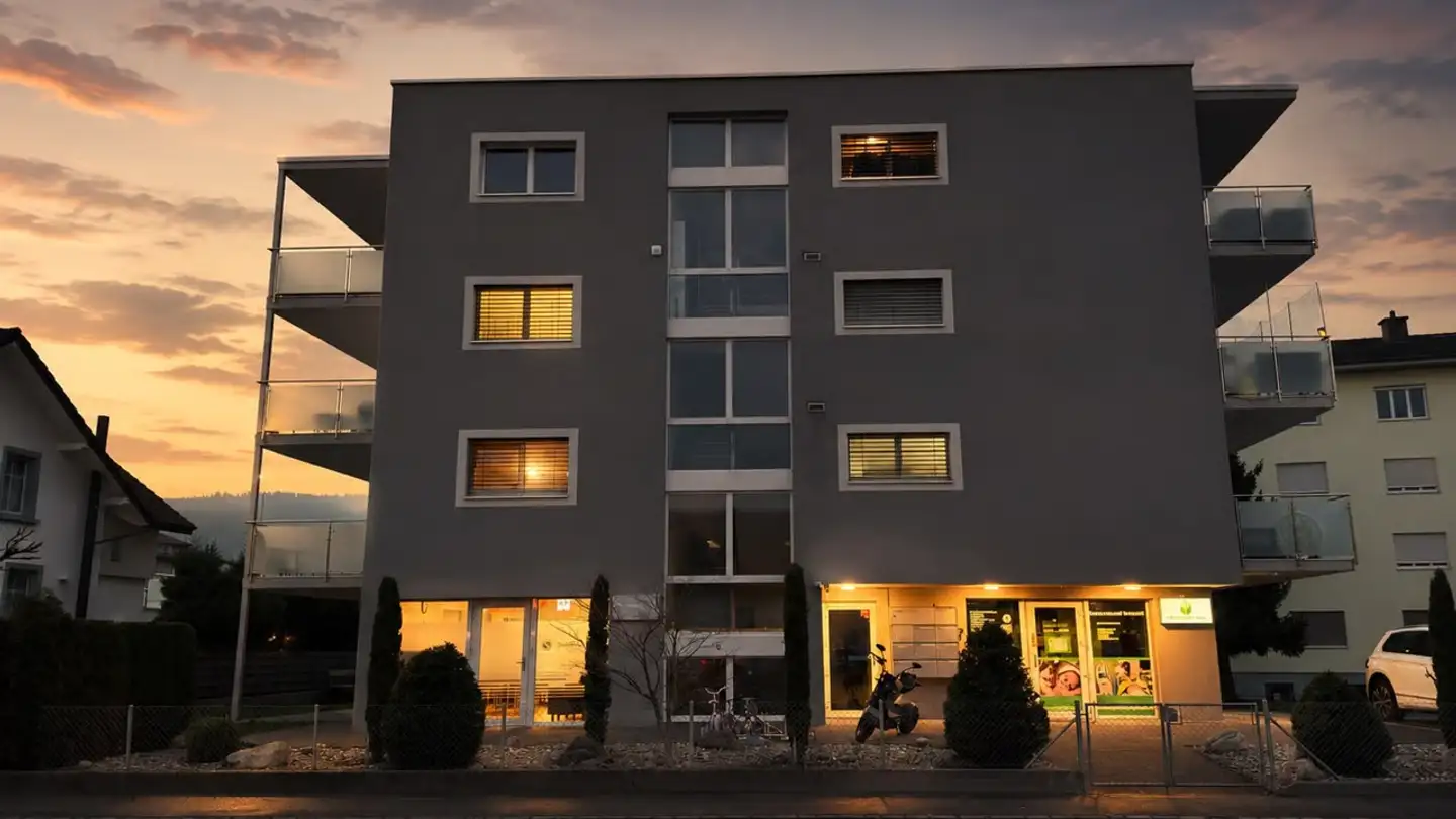 Spazio ufficio in affitto - Alte Strasse 3, 5734 Reinach AG