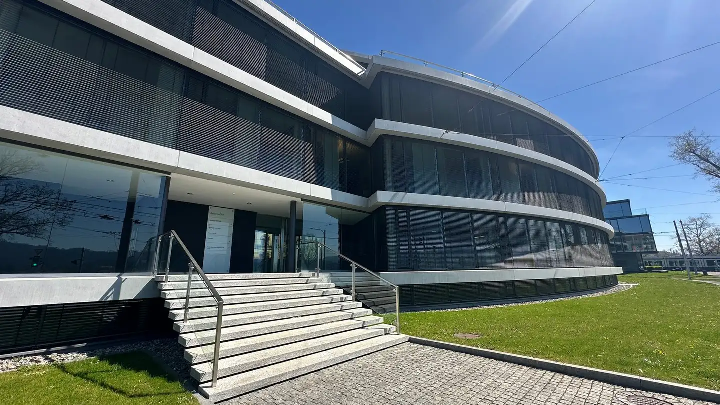 Bureau à louer - Bellerivestrasse 241, 8008 Zürich