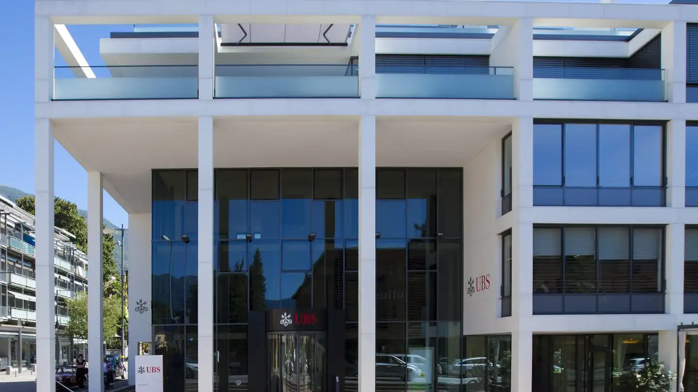Office space for rent - Viale Bartolomeo Papio, 6612 Ascona - Photo 2