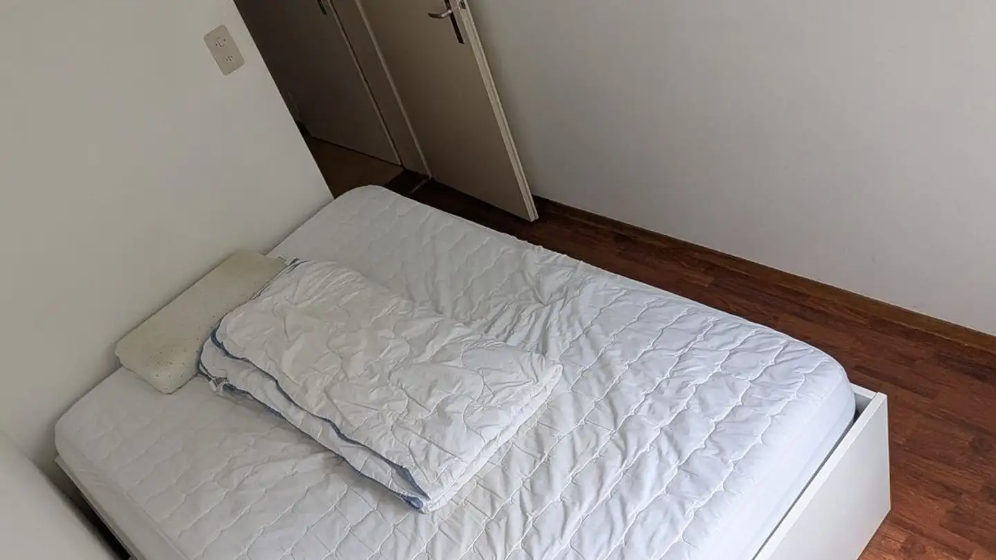 Chambre à louer - Chemin De La Chênaie / Tscheneyweg 55, 2504 Biel/Bienne - Photo 4