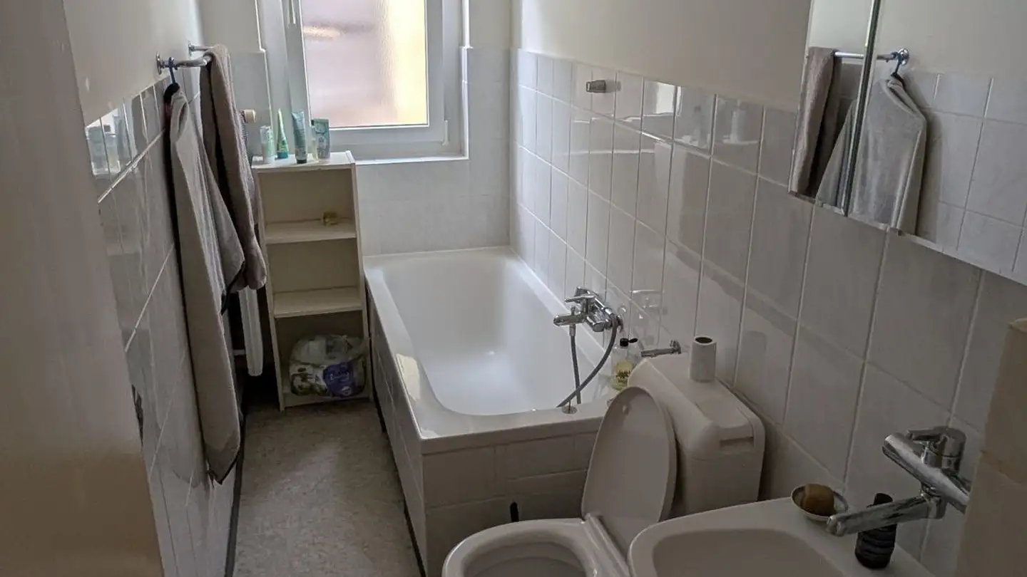 Chambre à louer - Chemin De La Chênaie / Tscheneyweg 55, 2504 Biel/Bienne - Photo 3