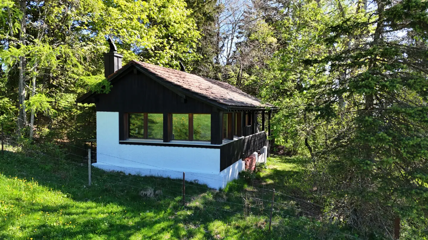 Chalet for sale - 2400 Le Locle