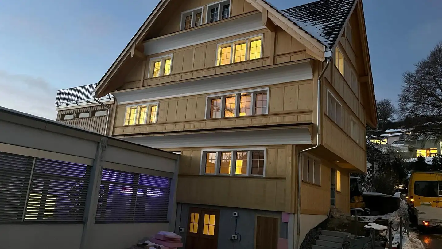 Wohnung mieten - Dorfstrasse 23, 9621 Oberhelfenschwil - Foto 2