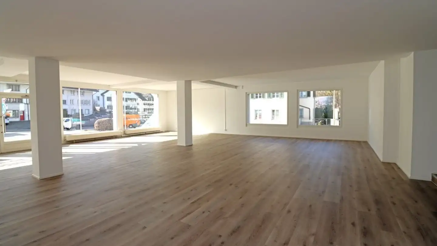 Commerciale in affitto - Dorfstrasse 31, 8630 Rüti ZH - Foto 2