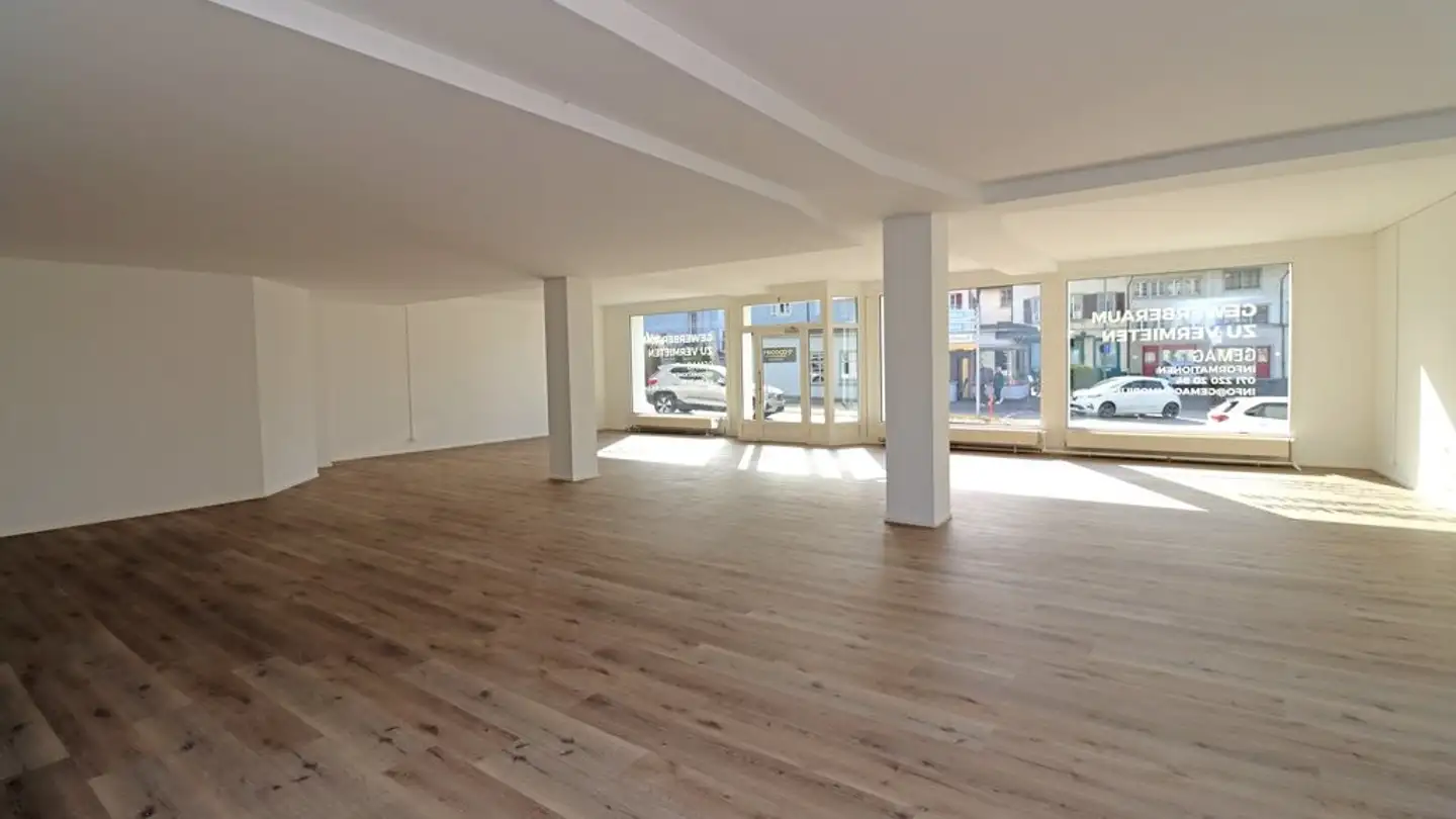 Commerciale in affitto - Dorfstrasse 31, 8630 Rüti ZH - Foto 4
