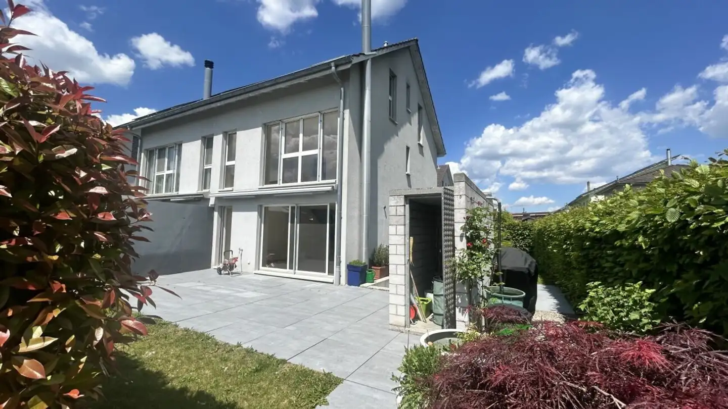 Duplex in vendita - Eschenweg 11a, 3292 Busswil BE