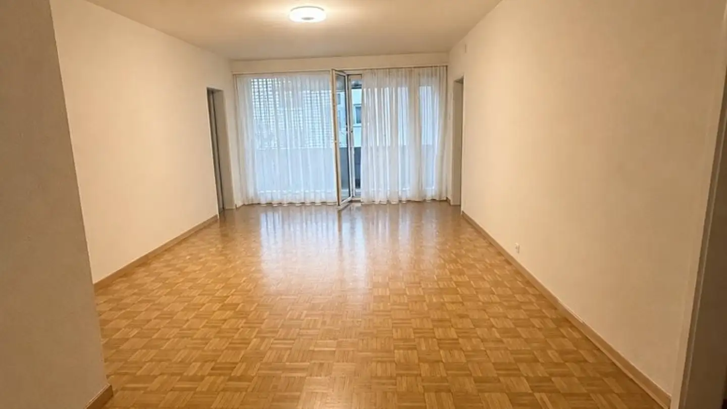 Apartment for rent - Bahnhofstrasse 4, 8952 Schlieren - Photo 2