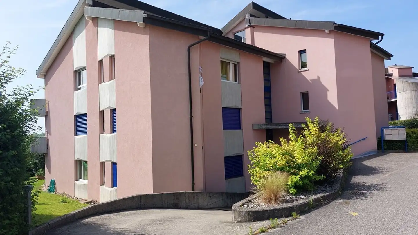 Appartamento in vendita - 2013 Colombier NE