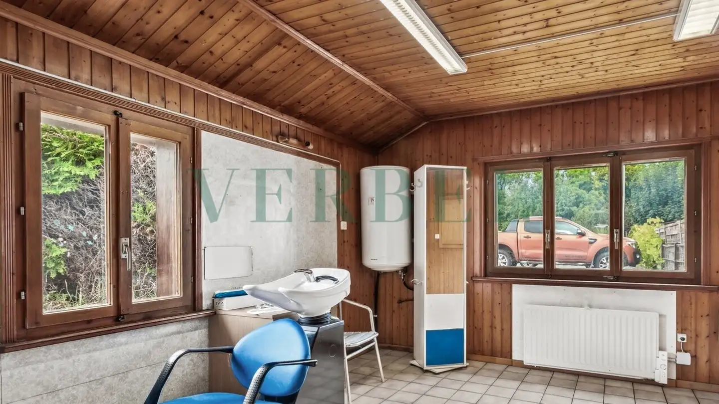 Residential building for sale - 1642 Sorens - Photo 4