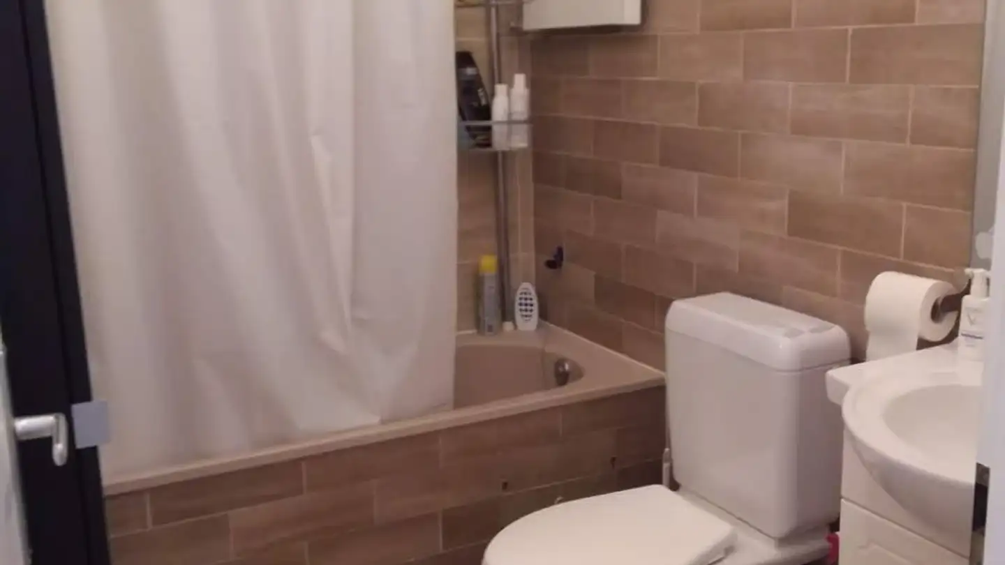 Apartment for rent - Route Du Grand-Lancy, 1212 Grand-Lancy - Photo 3