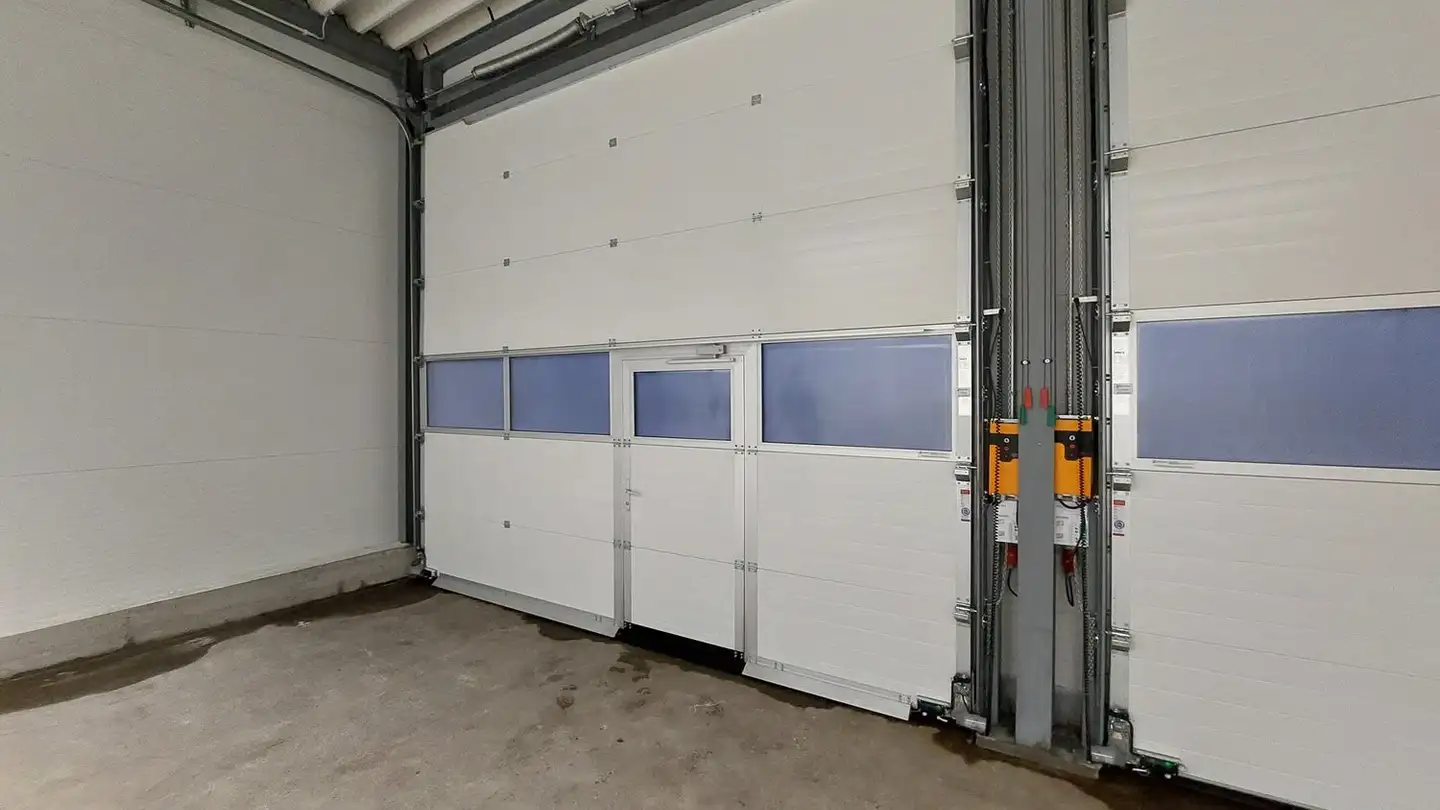Commerciale in affitto - Diebis 35, 8143 Stallikon - Foto 3