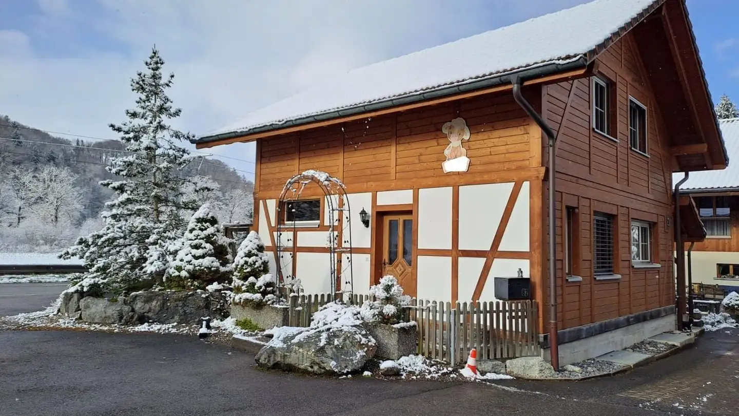 Casa singola in affitto - Laupenstrasse 82, 3176 Neuenegg