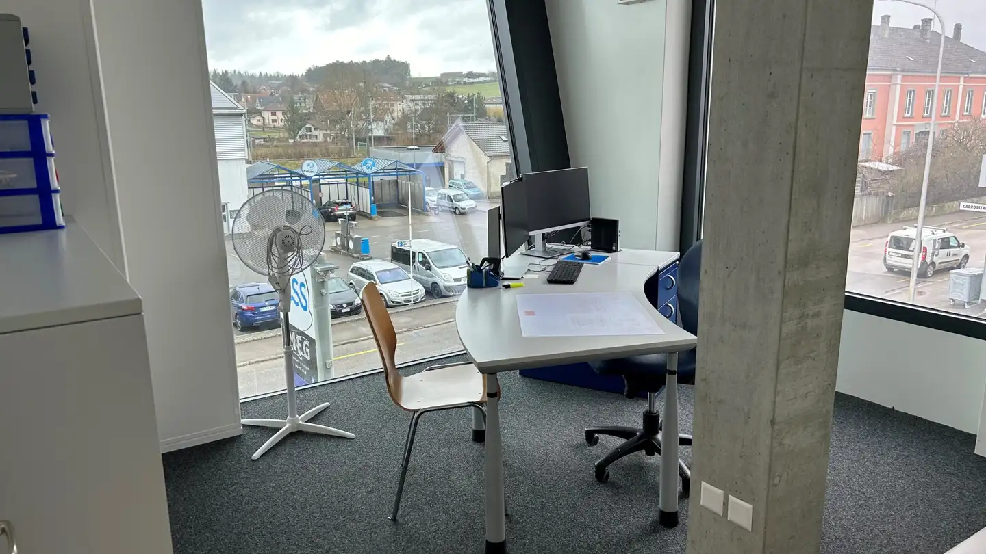 Bureau à louer - 2900 Porrentruy - Photo 2