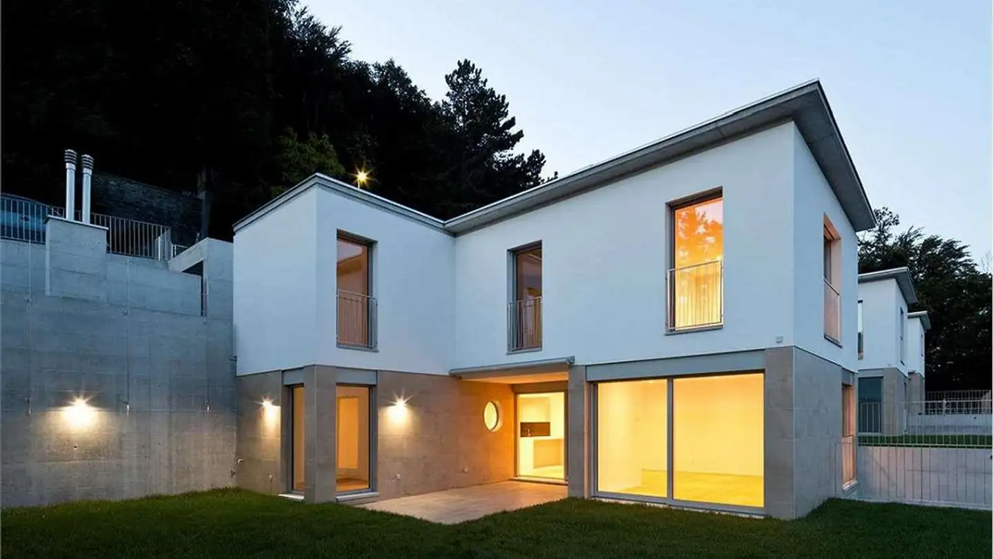 Villa in vendita - 6927 Agra - Photo 2