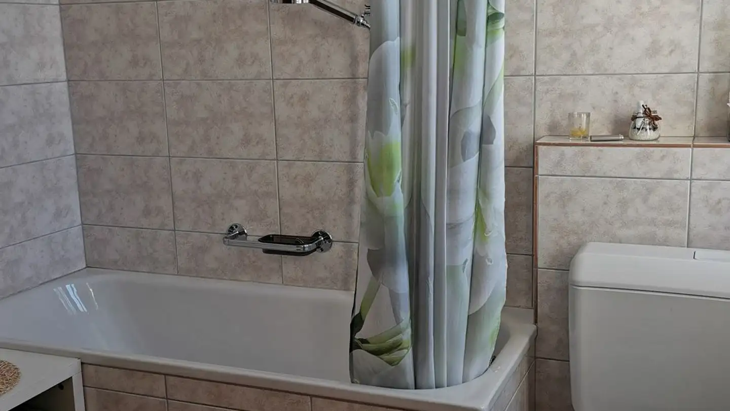 Chambre à louer - Nidersaumweg 8, 8820 Wädenswil - Photo 2