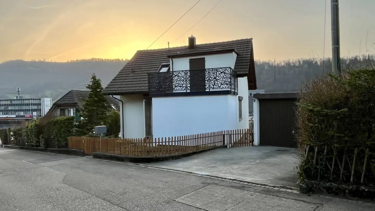 Single house for rent - Längackerstrasse, 4663 Aarburg - Photo 2