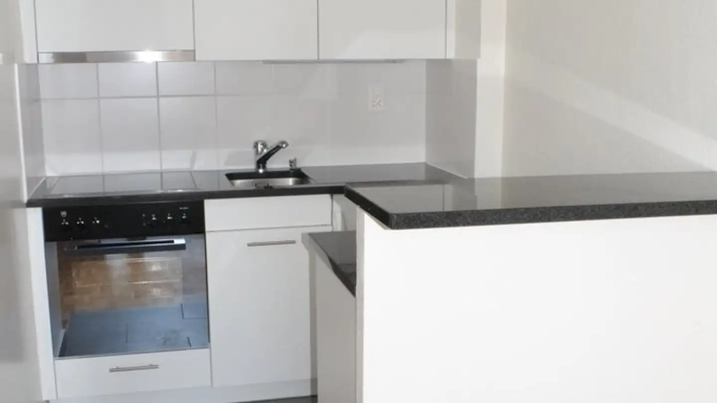 Apartment for rent - Rue Des Pâquis 8, 1201 Genève - Photo 2