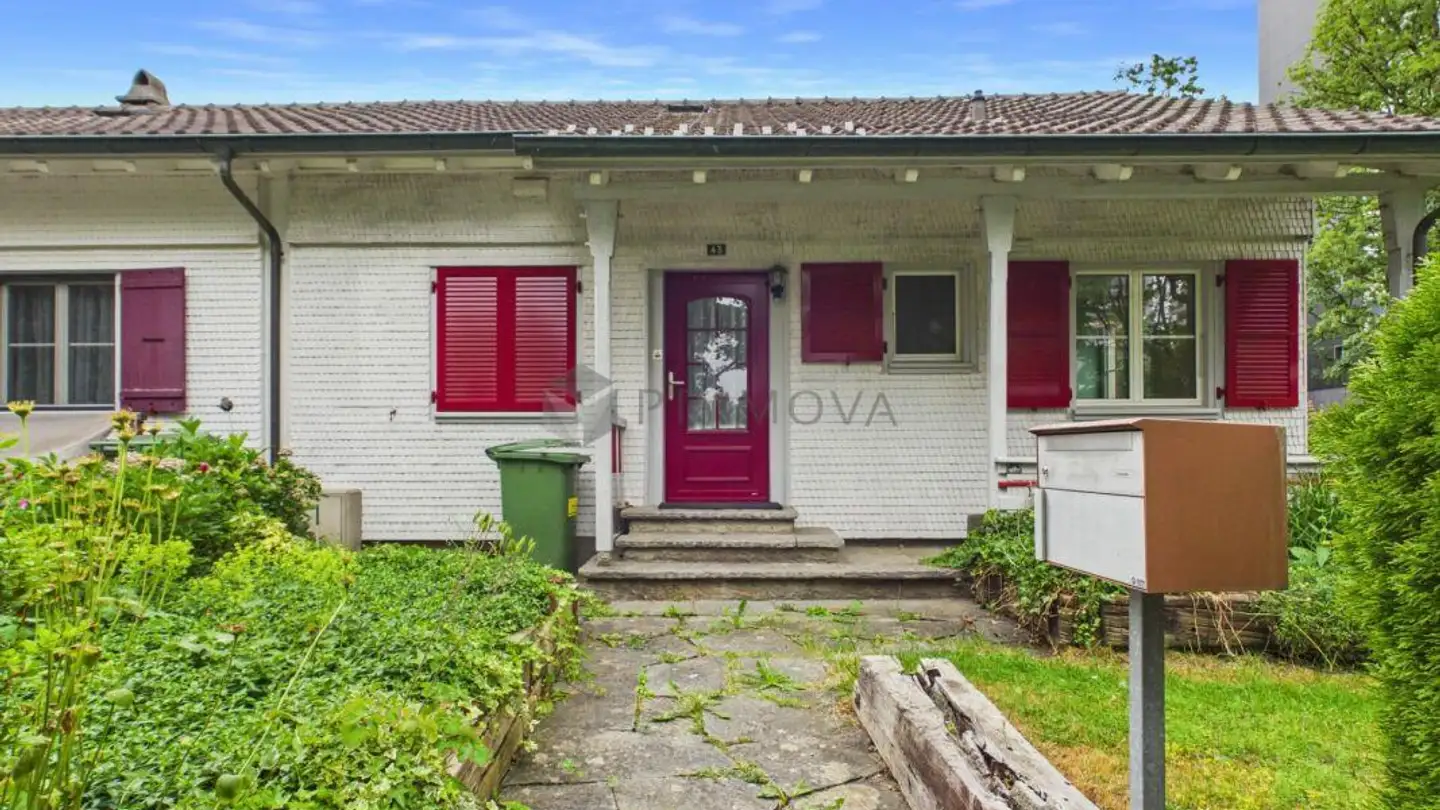 Row house for sale - 3027 Bern