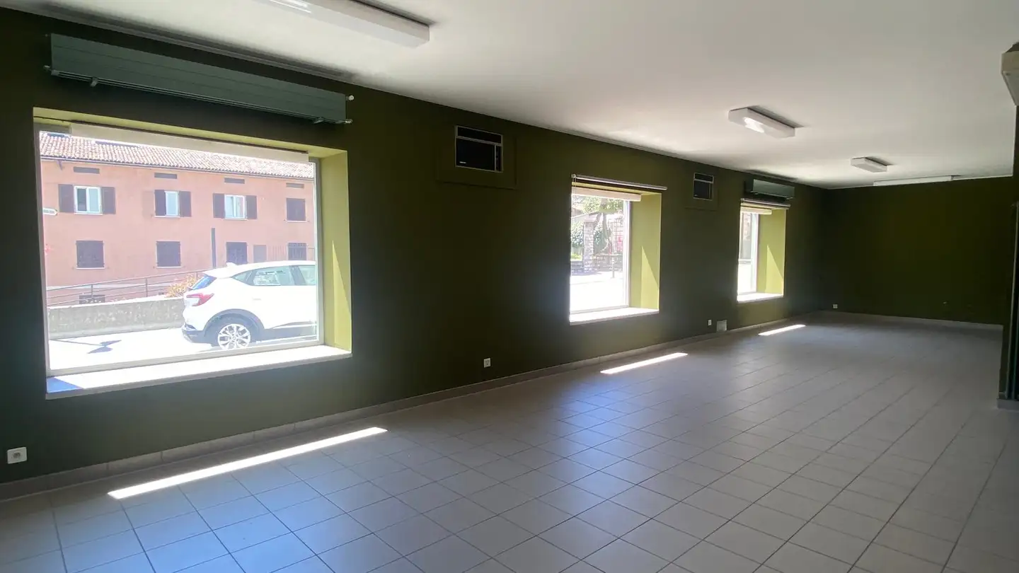 Shop for rent - Via San Gottardo 104, 6828 Balerna - Photo 3