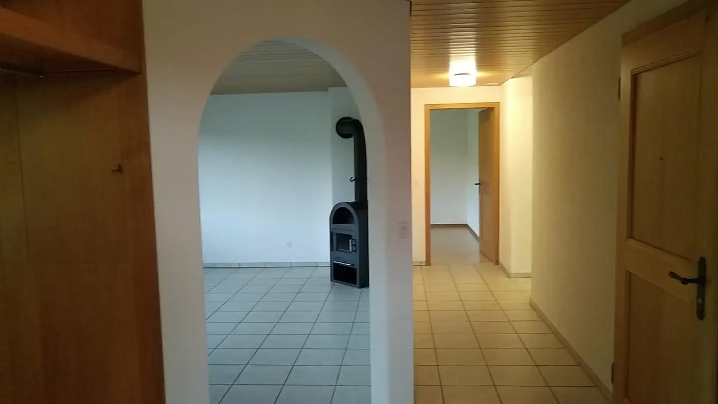 Appartement à louer - Einschlag 99e, 3663 Gurzelen