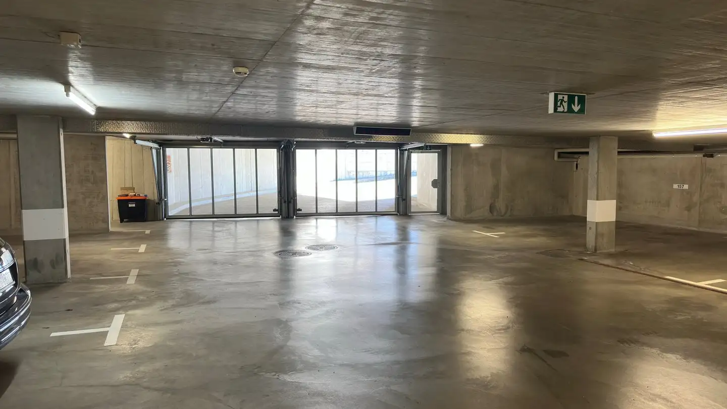 Parcheggio sotterraneo in affitto - Burgfeld 16, 3123 Belp - Photo 2