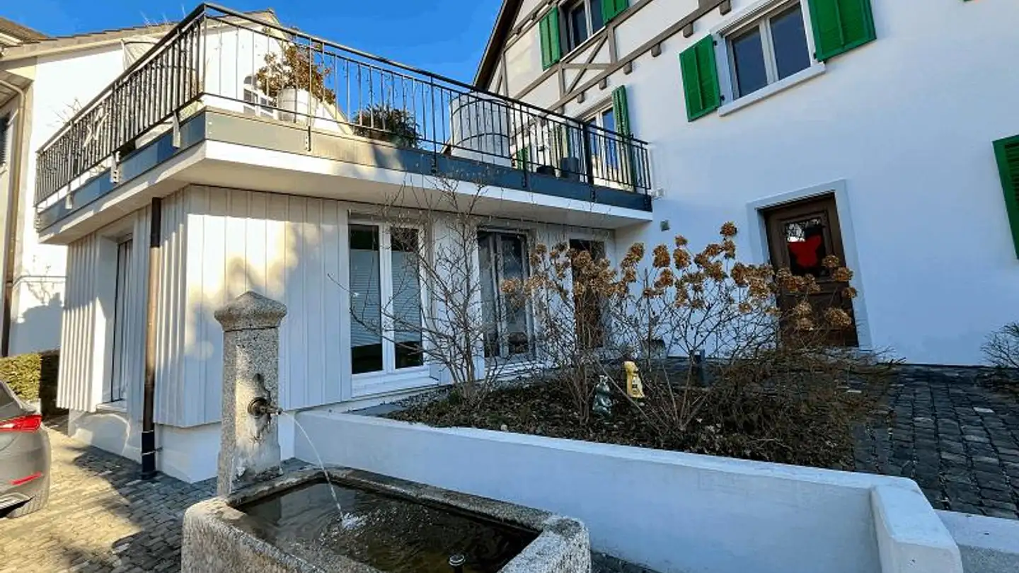 Shop for rent - 8104 Weiningen ZH