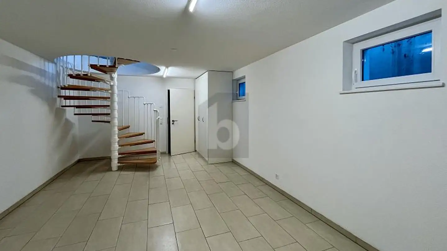 Shop for rent - 8104 Weiningen ZH - Photo 4