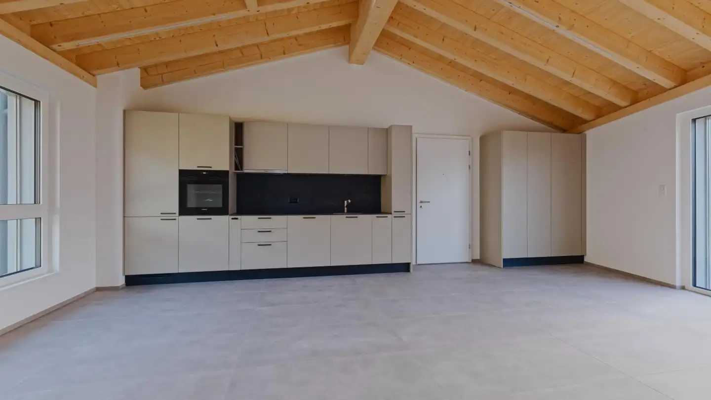 Penthouse for rent - Rue De La Poya 24, 1964 Conthey - Photo 3