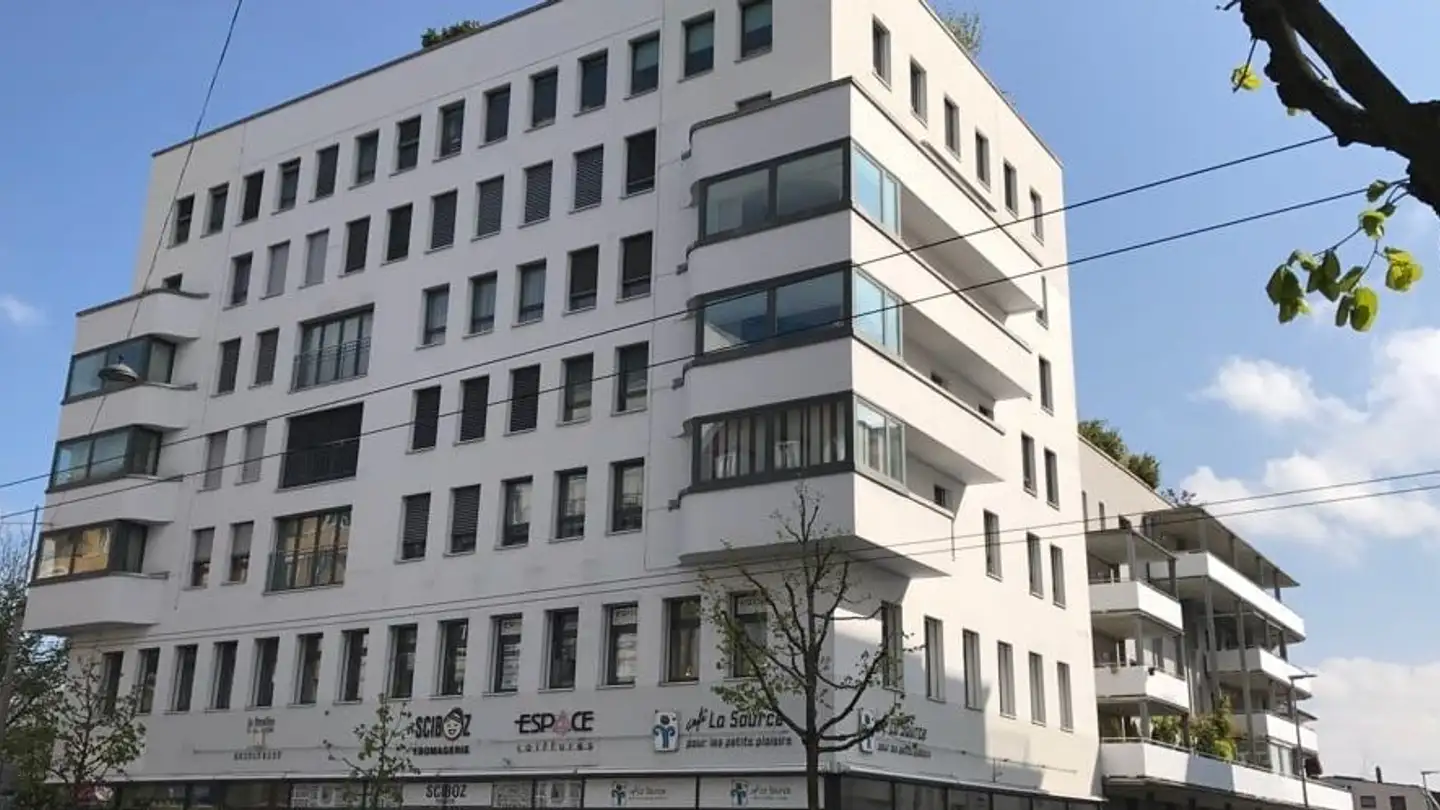 Shop for rent - Boulevard De Pérolles 18a, 1700 Fribourg