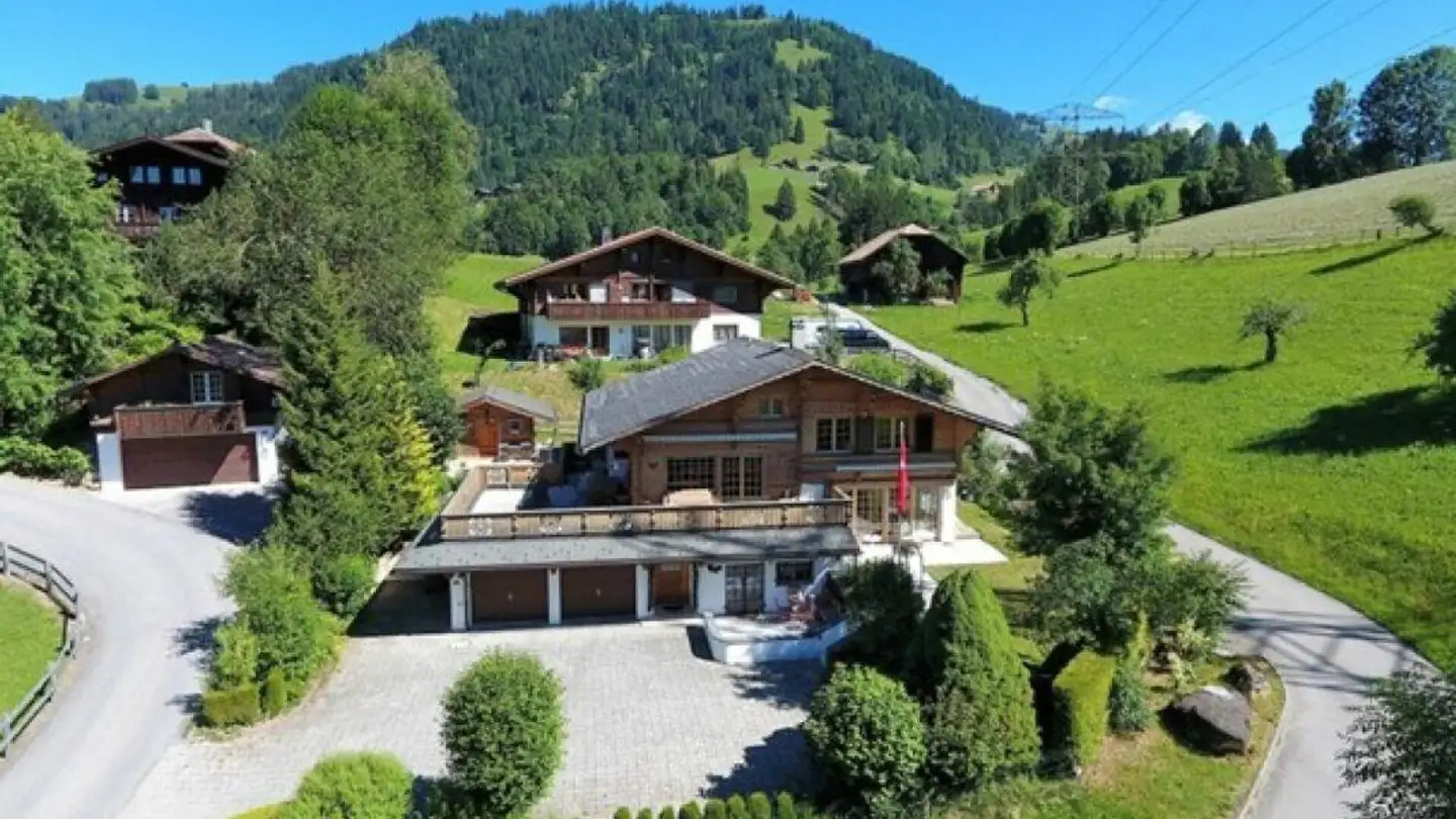 Chalet à vendre - Saanenbüelweg 8, 3792 Saanen
