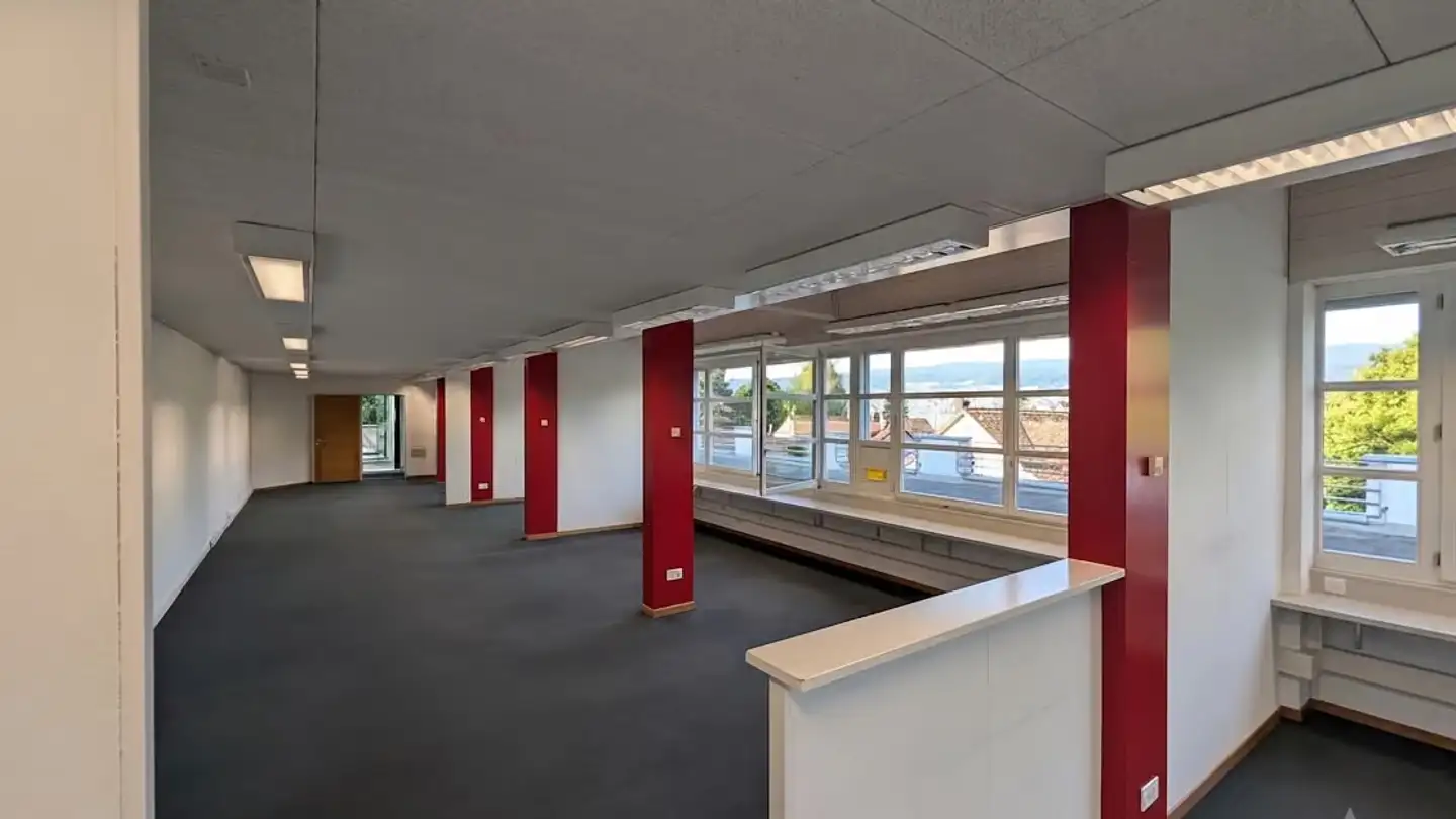 Office space for rent - Mariahaldenstrasse 1, 8703 Erlenbach ZH