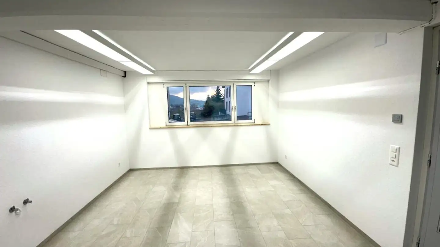 Geschäft mieten - Köllikerstrasse 1, 5014 Gretzenbach