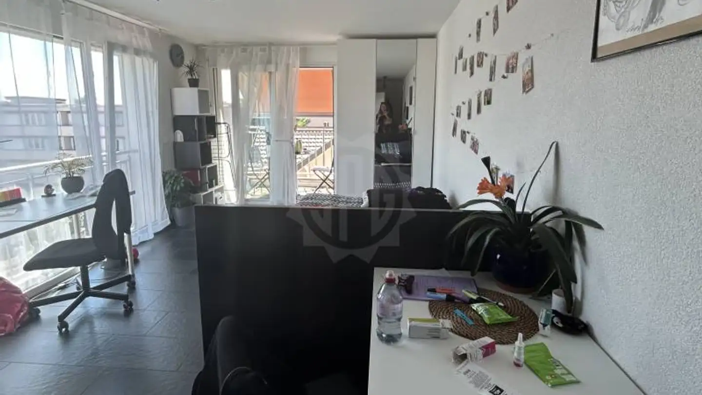 Studio à louer - Avenue Du 1er Mai 1, 1020 Renens VD - Photo 2
