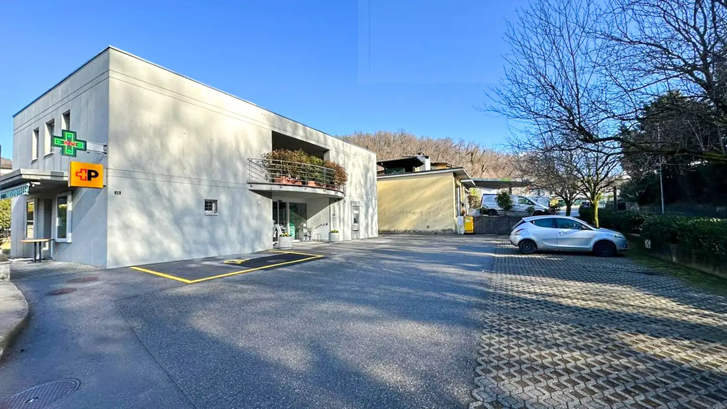 Commercial for sale - Via Andrea Salvatore Aglio, 6864 Arzo - Photo 2