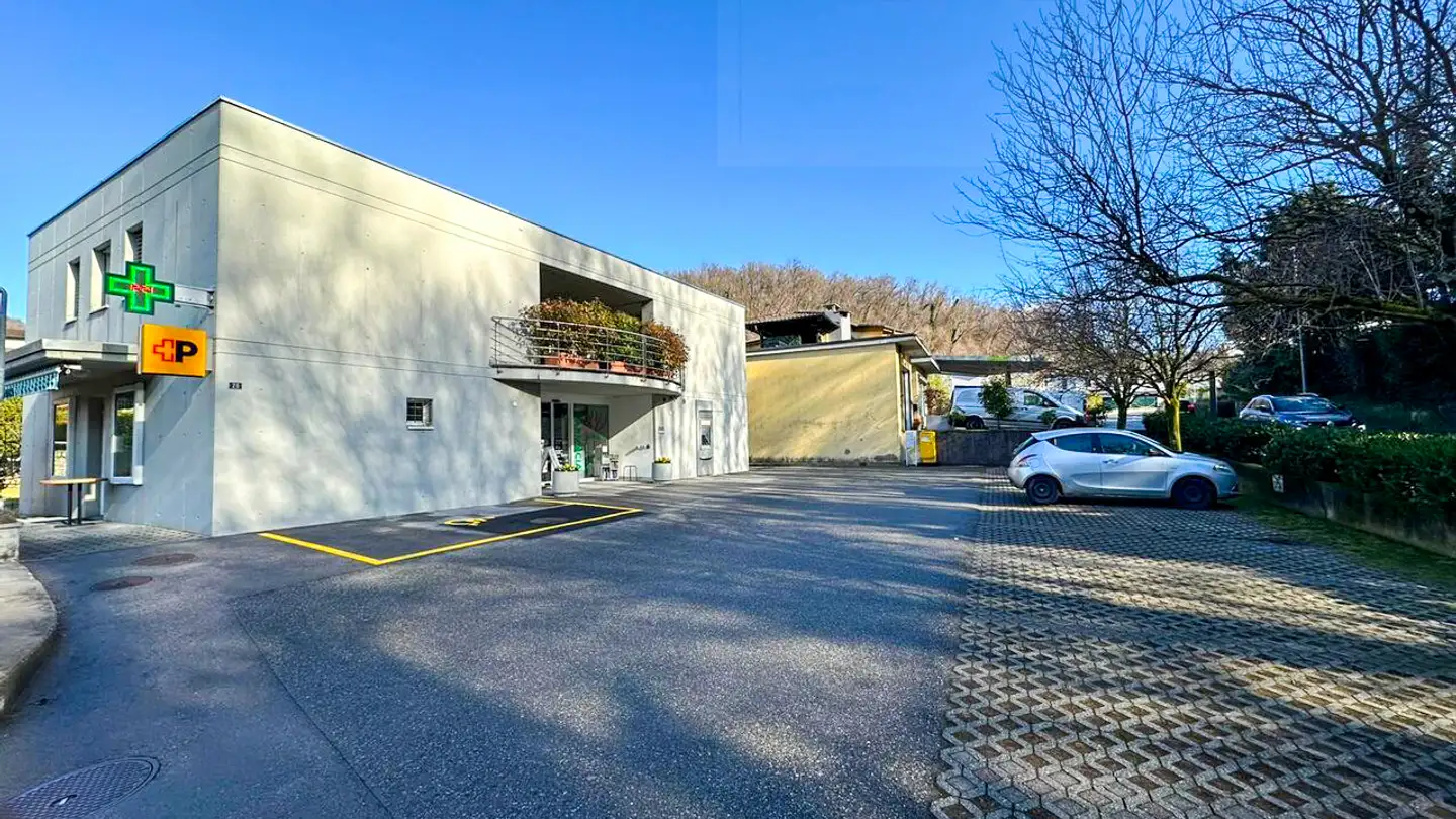Commercial for sale - Via Andrea Salvatore Aglio, 6864 Arzo - Photo 4