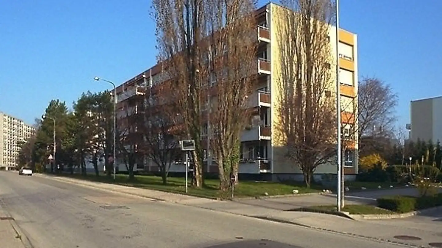 Parcheggio esterno in affitto - Chemin De La Redoute 7, 1260 Nyon