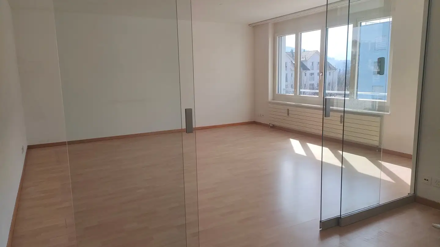 Commerciale in affitto - Unterdorfstrasse 9a, 6033 Buchrain - Photo 2