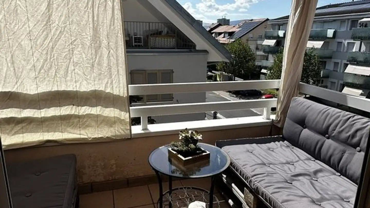 Duplex à louer - Rue Du Borgeaud 16, 1196 Gland - Photo 2